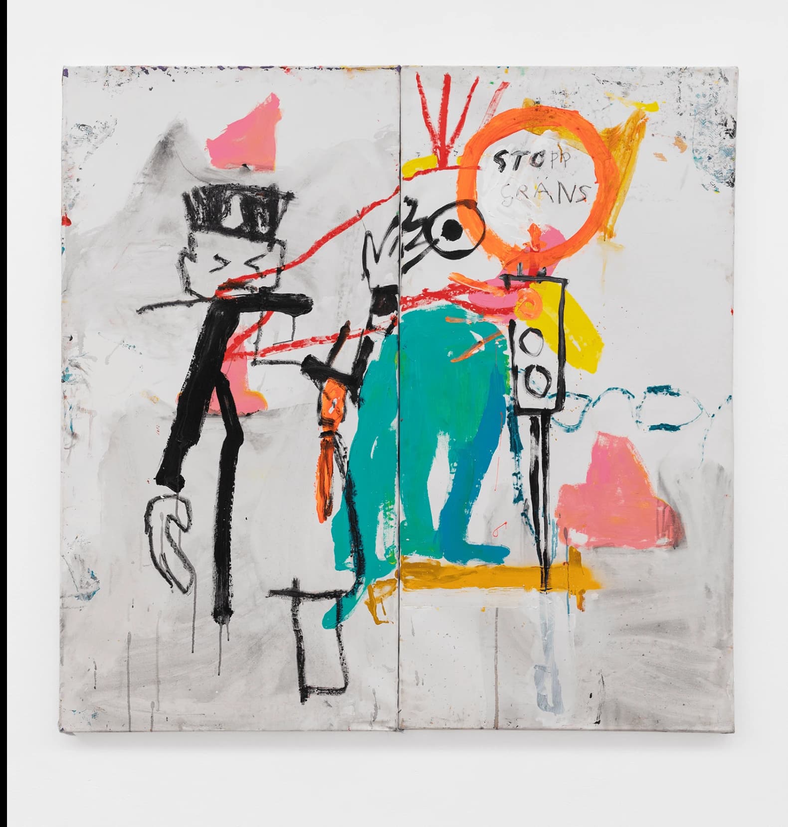 IN THE MIDDLE OF THE ROAD