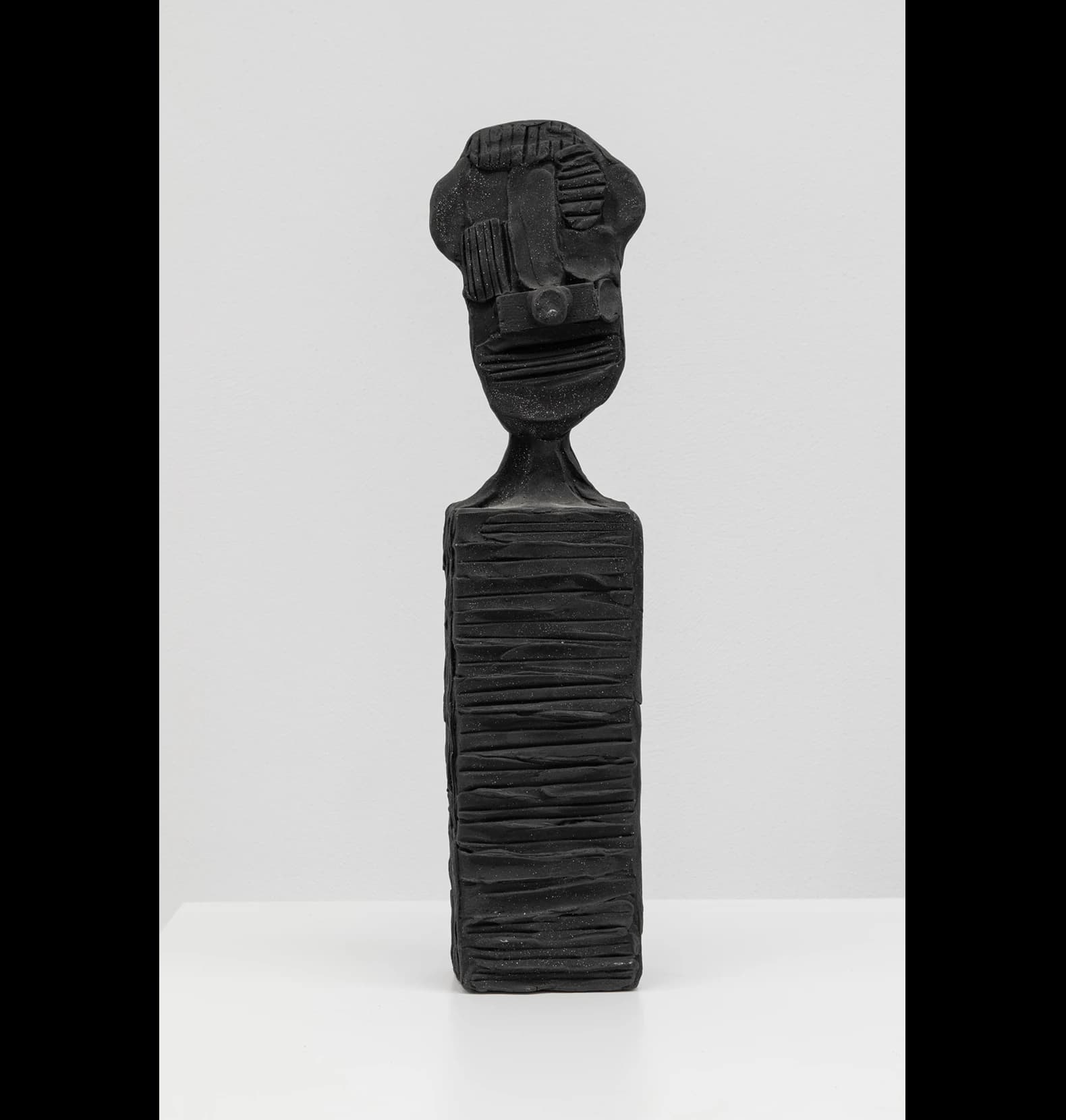 UNTITLED_2019_RAFAFORTEZA