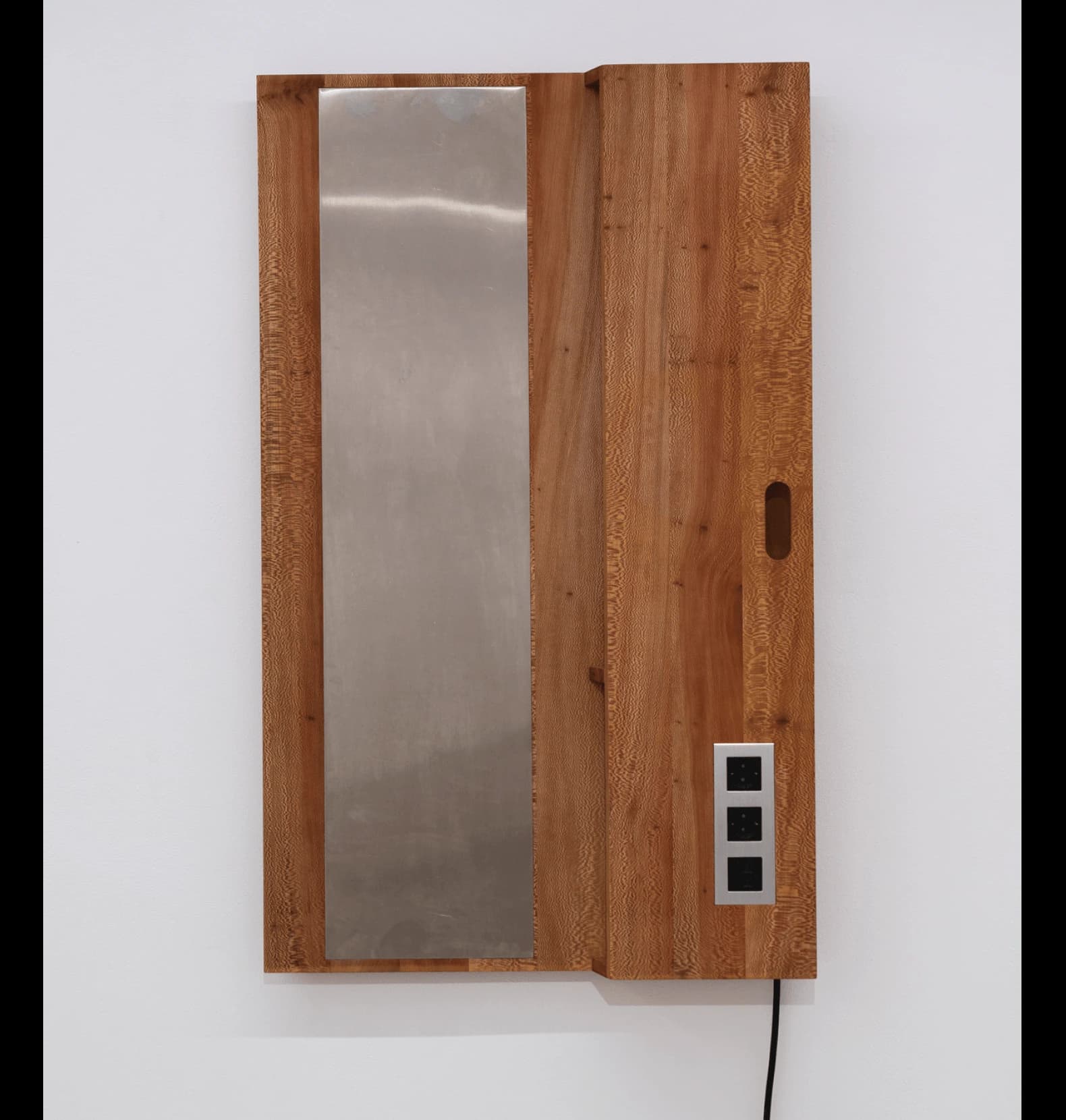 A table for solitude