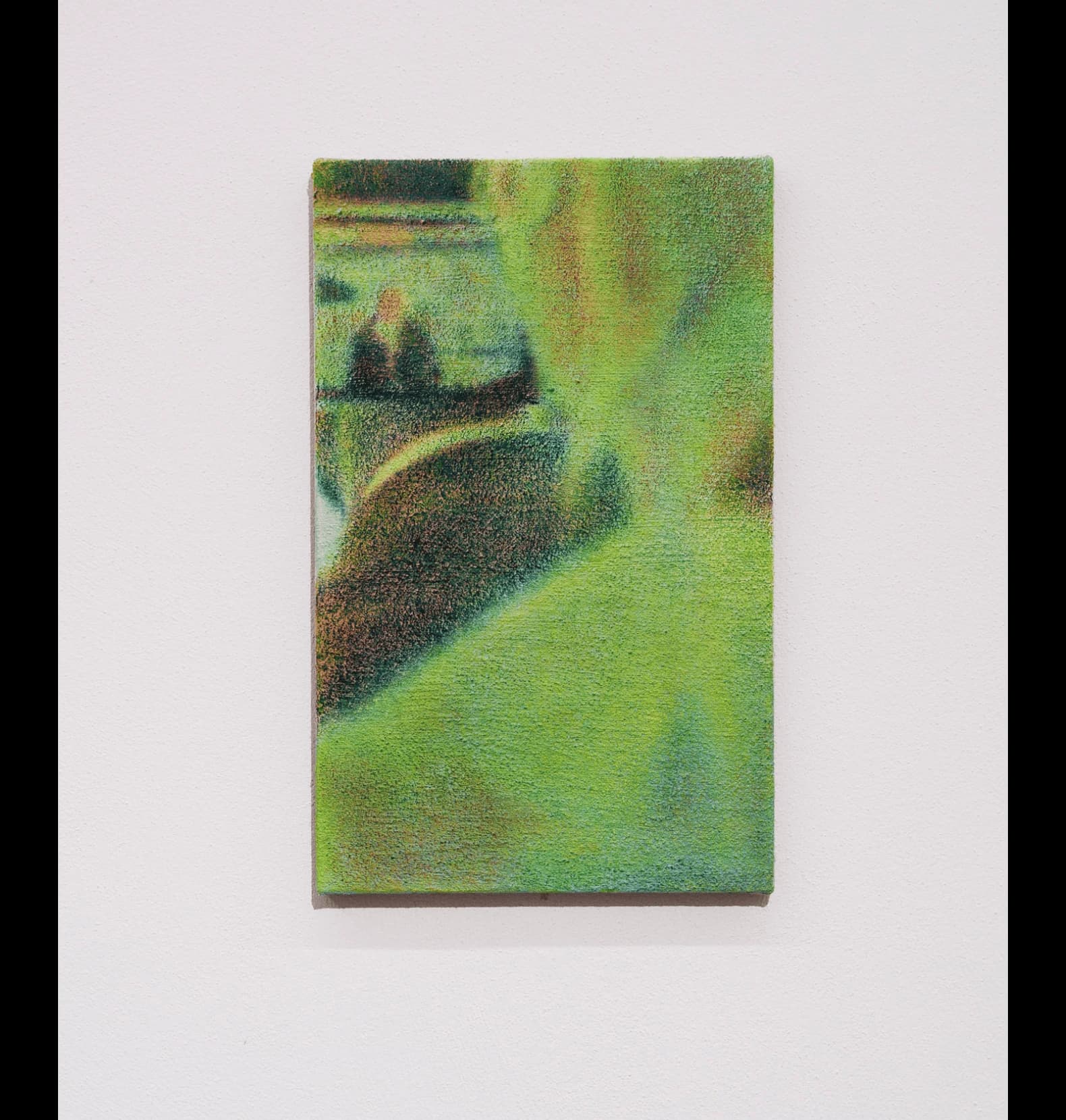 00:00:09,008 – – > 00:00:14,119 (Mouths words)